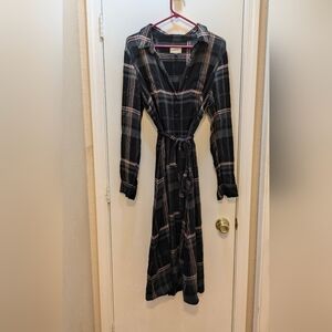 Belted long sleeve dress